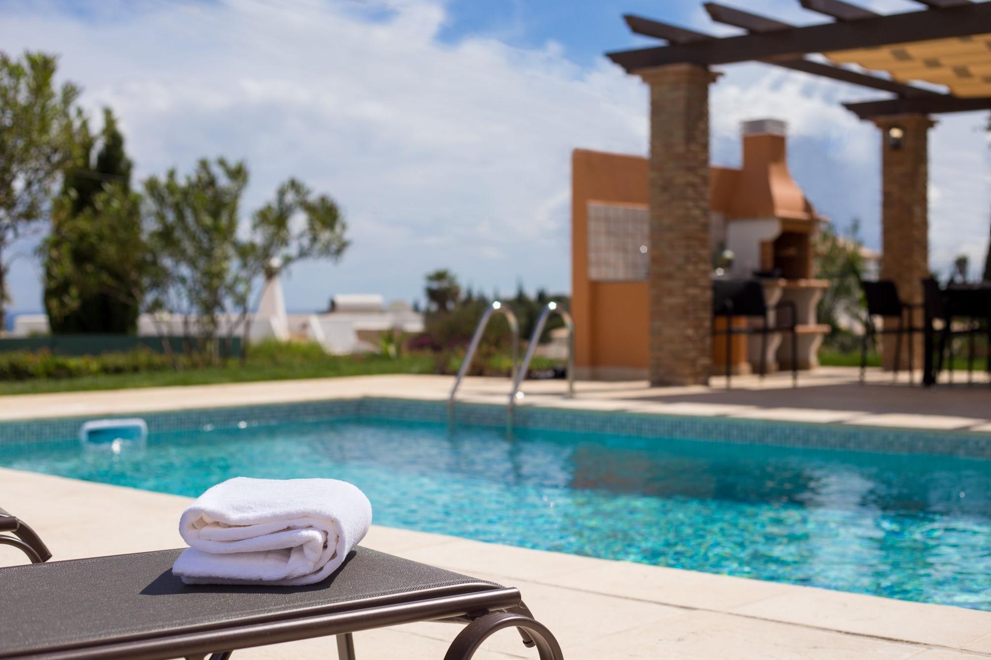 קארבואירו Colina Da Lapa & Villas מראה חיצוני תמונה